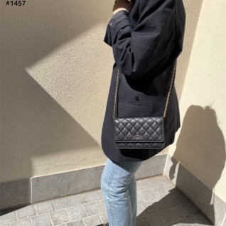 [CHANEL] 샤넬 woc 금장 크로스백