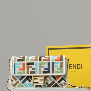 팬디 [FENDI] 수입프리미엄급 바게트백