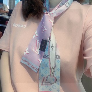 [LOUIS VUITTON] 루이비통 퍼팩트 매치 방도 스카프