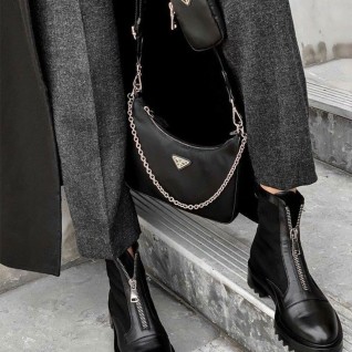 [PRADA] 프라다 리에디션 나일론 숄더백