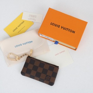 루이비통 M62650 키 파우치 동전지갑