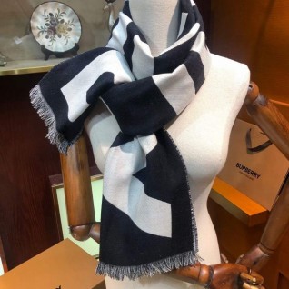 2025FW 버버리 레터링 양면실크 머플러 커스텀