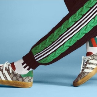 [ADIDAS] 아디다스 X 구찌 가젤 베이지 슈프림 스니커즈