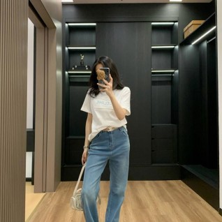 [CELINE] 셀린느 트리옹프 포켓 로고 워싱 롱 부츠컷 데님 팬츠(금장 레더 벨트 포함)